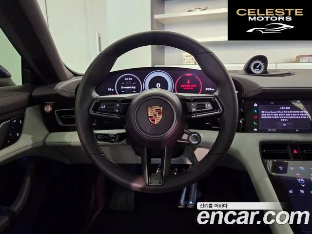 PORSCHE Taycan 4 2026 — photo 11 sur 18