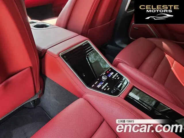 PORSCHE Panamera (971) 2.9 AWD Edition 2022 — photo 15 sur 26