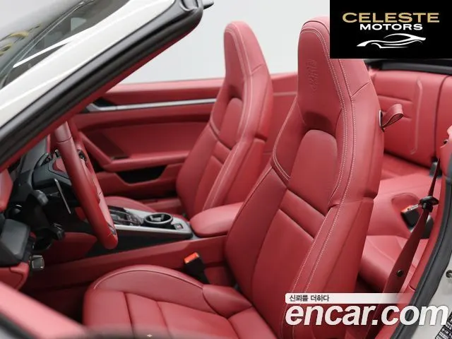 PORSCHE 911 (992) Carrera 4 Cabriolet 2023 — photo 10 sur 26