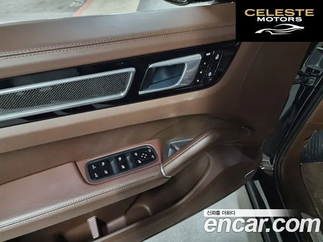 PORSCHE Cayenne (PO536) 4.0 Turbo 2021 — photo 15 sur 26