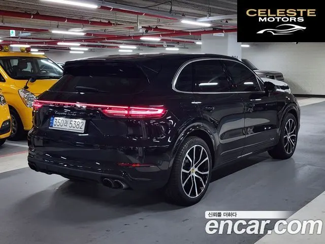 PORSCHE Cayenne (PO536) 4.0 Turbo 2021 — photo 2 sur 26