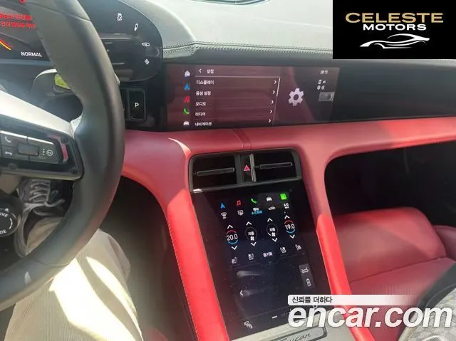 PORSCHE Taycan 4S 2024 — photo 12 sur 18