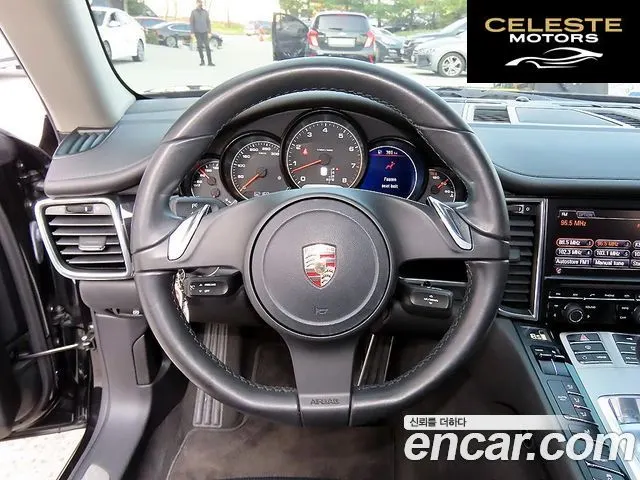 PORSCHE Panamera 3.6 2WD 2011 — photo 8 sur 25