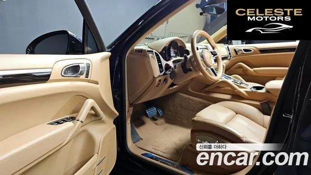 PORSCHE Cayenne 4.2 S 2015 — photo 10 sur 20