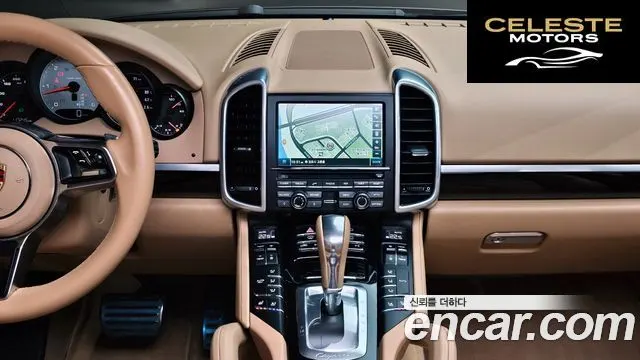 PORSCHE Cayenne 4.2 S 2015 — photo 16 sur 20