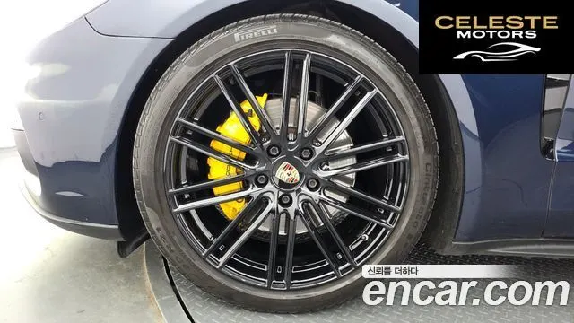 PORSCHE Panamera (971) 2.9 4S 2018 — photo 5 sur 20