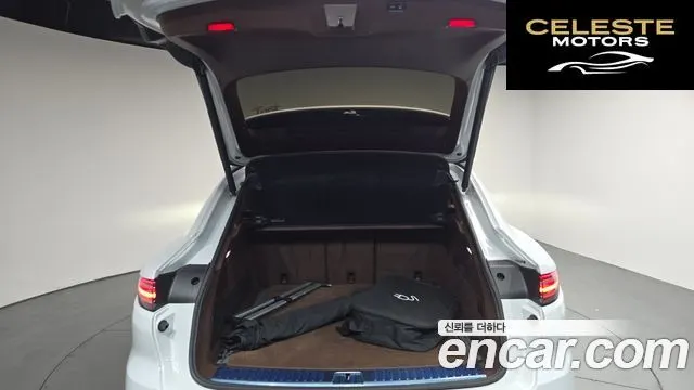 PORSCHE Cayenne (PO536) 3.0 E-HighCoupé 2021 — photo 28 sur 32