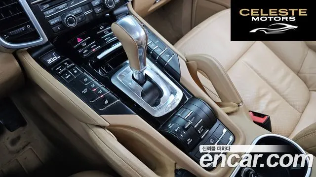 PORSCHE Cayenne 3.0 2016 — photo 9 sur 26