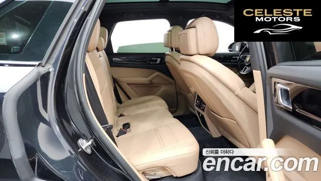 PORSCHE Cayenne (PO536) 3.0 2020 — photo 17 sur 36
