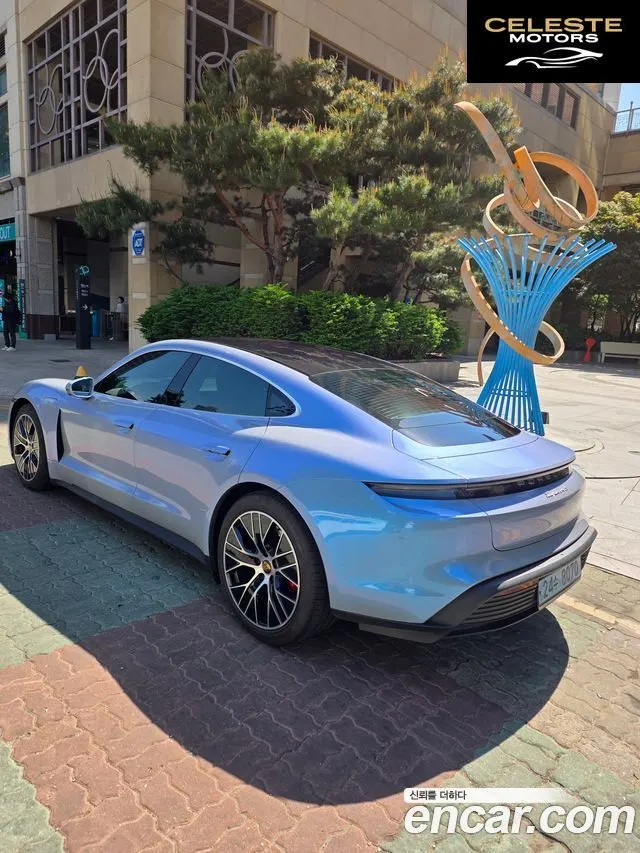 PORSCHE Taycan 4S 2021 — photo 2 sur 8