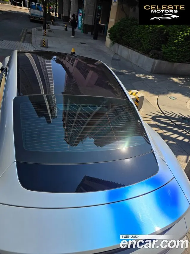 PORSCHE Taycan 4S 2021 — photo 7 sur 8