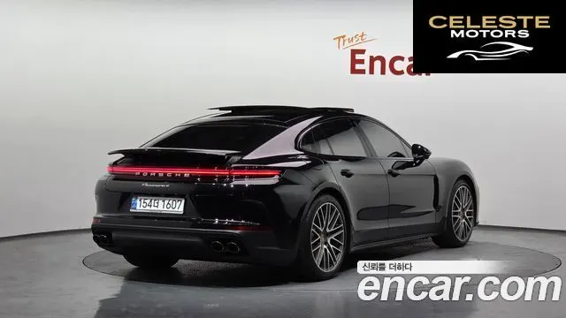 PORSCHE Panamera (976) 2.9 AWD 2025 — photo 2 sur 37