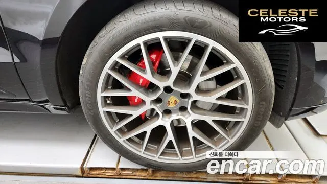 PORSCHE Macan 2.9 GTS 2021 — photo 5 sur 20
