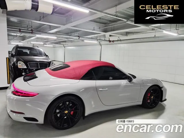PORSCHE 911 Carrera 4 Cabriolet 2017 — photo 3 sur 13