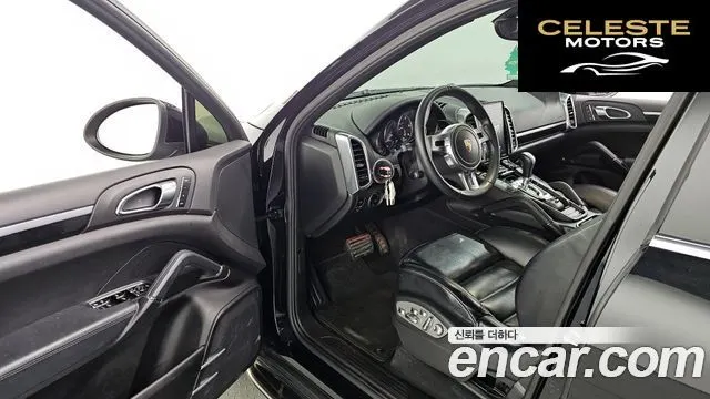 PORSCHE Cayenne 3.0 2012 — photo 10 sur 20