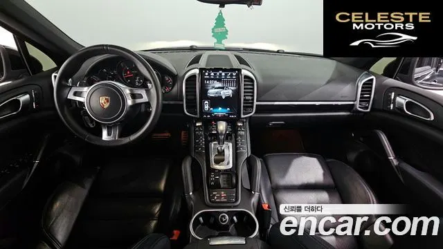 PORSCHE Cayenne 3.0 2012 — photo 7 sur 20