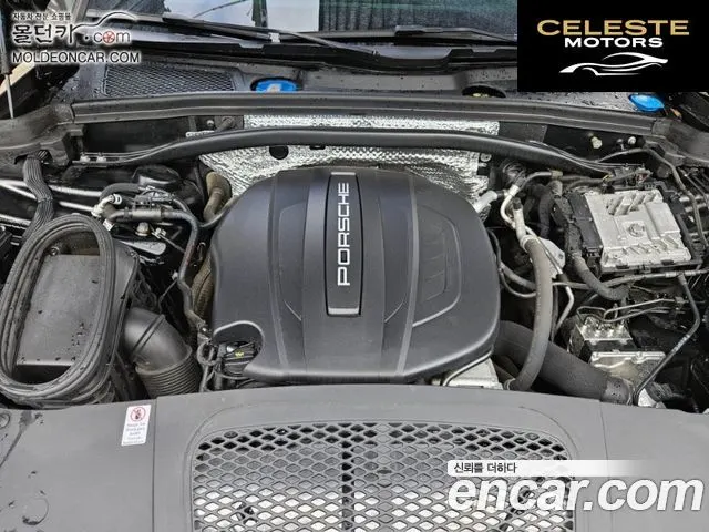 PORSCHE Macan 2.0 2019 — photo 6 sur 24