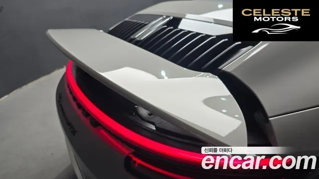 PORSCHE 911 (992) Carrera 4 GTS Cabriolet 2023 — photo 29 sur 30