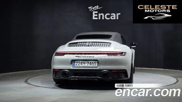 PORSCHE 911 (992) Carrera 4 GTS Cabriolet 2023 — photo 4 sur 30