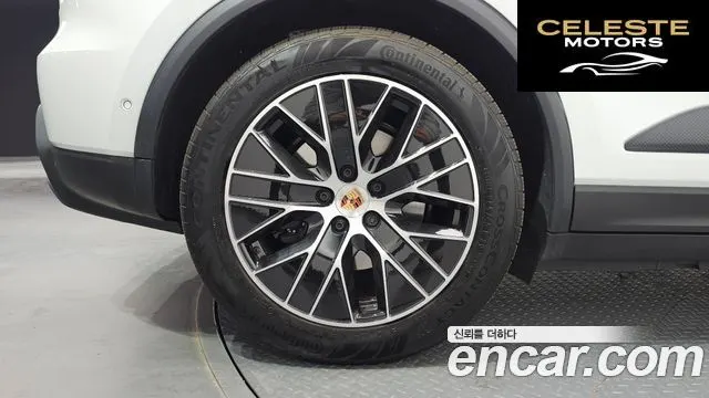PORSCHE Macan EV 2025 — photo 5 sur 20