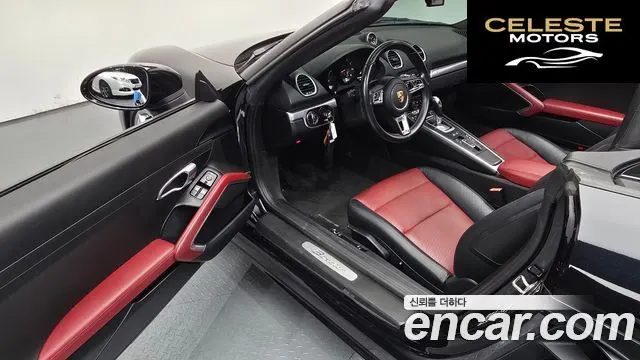 PORSCHE 718 Boxster 2.0 2019 — photo 13 sur 32