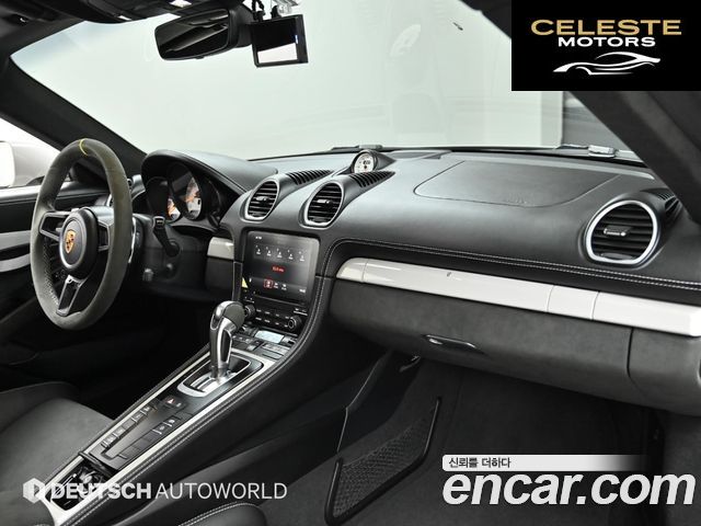 PORSCHE 718 Cayman 4.0 GT4 2023 — photo 24 sur 26