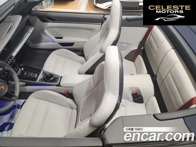 PORSCHE 911 (992) Carrera 4 Cabriolet 2024 — photo 16 sur 20