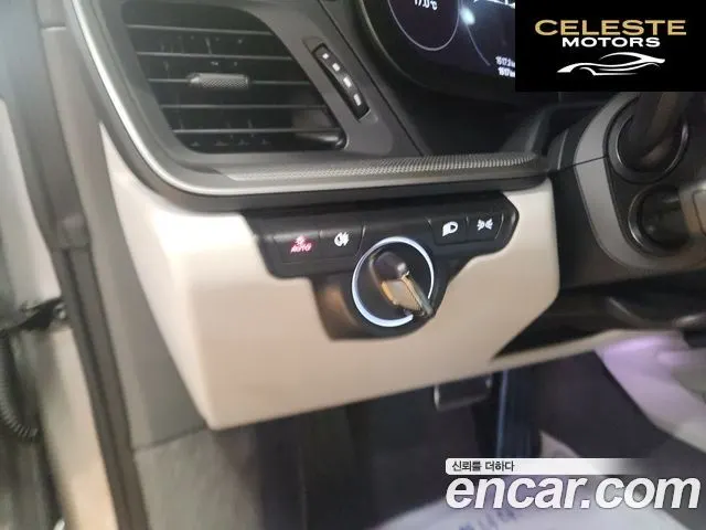 PORSCHE 911 (992) Carrera 4 Cabriolet 2024 — photo 8 sur 20