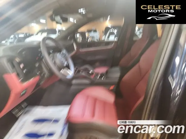 PORSCHE Cayenne (PO536) 4.0 Turbo E-HighCoupé 2025 — photo 9 sur 20