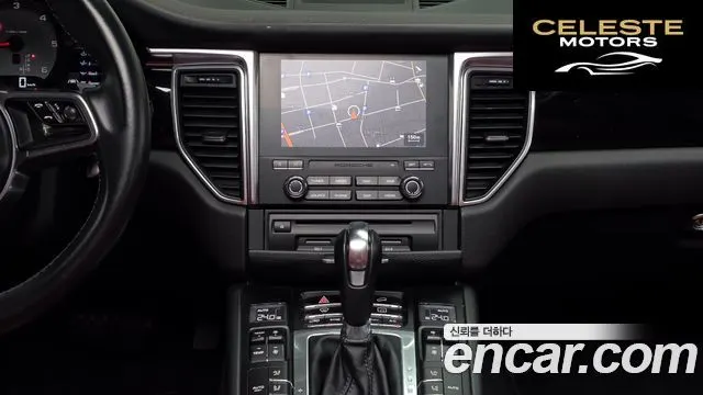 PORSCHE Macan 3.0 S 2017 — photo 13 sur 20