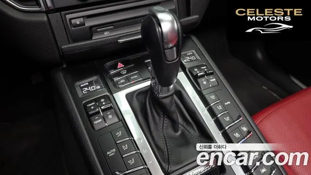 PORSCHE Macan 3.0 S 2017 — photo 9 sur 20