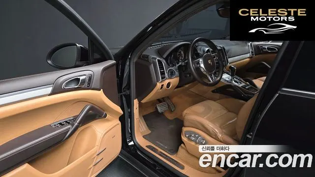 PORSCHE Cayenne 4.8 Turbo 2011 — photo 10 sur 26