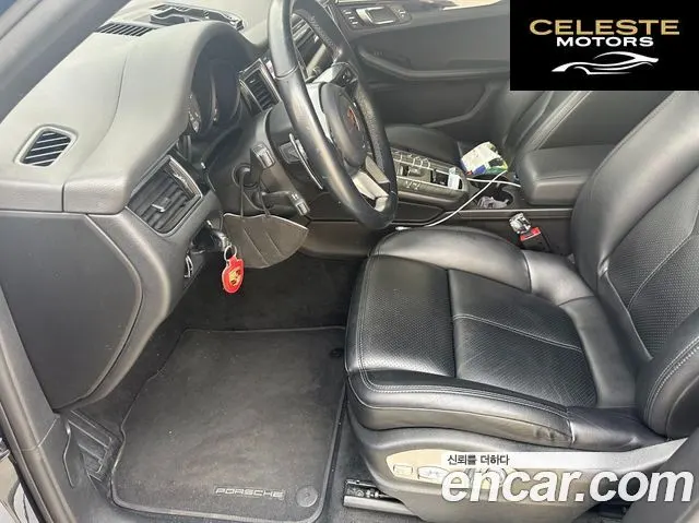 PORSCHE Macan 3.0 S 2017 — photo 10 sur 16