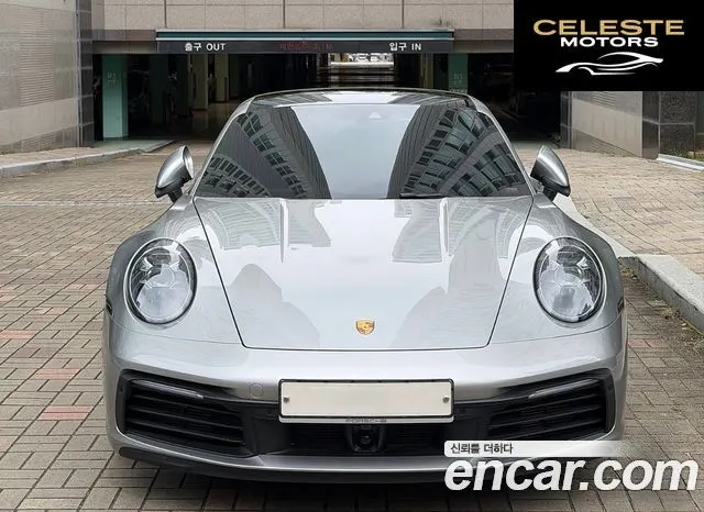 PORSCHE 911 (992) Carrera 4S 2020 — photo 3 sur 9