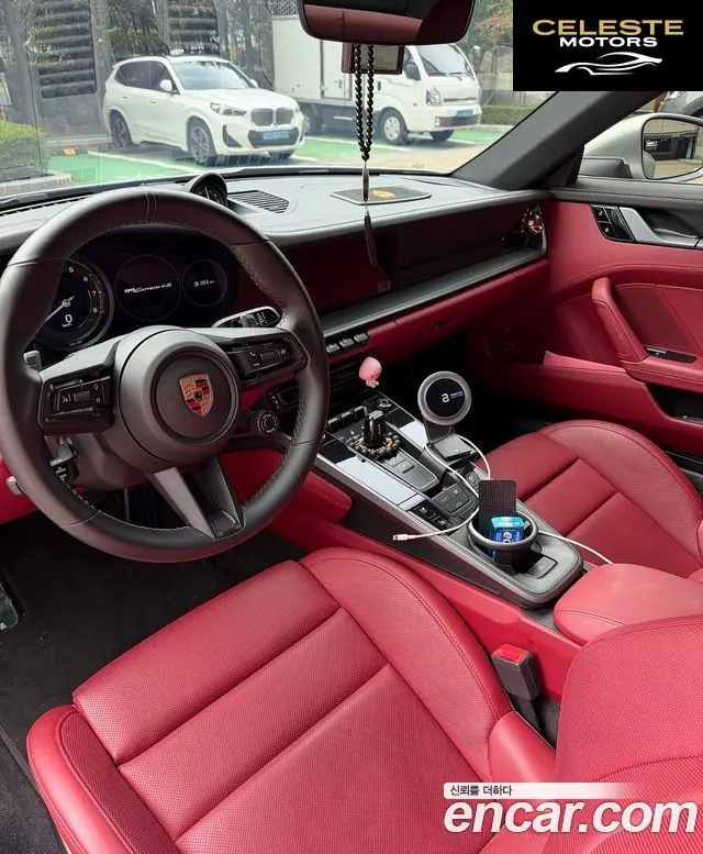 PORSCHE 911 (992) Carrera 4S 2020 — photo 6 sur 9