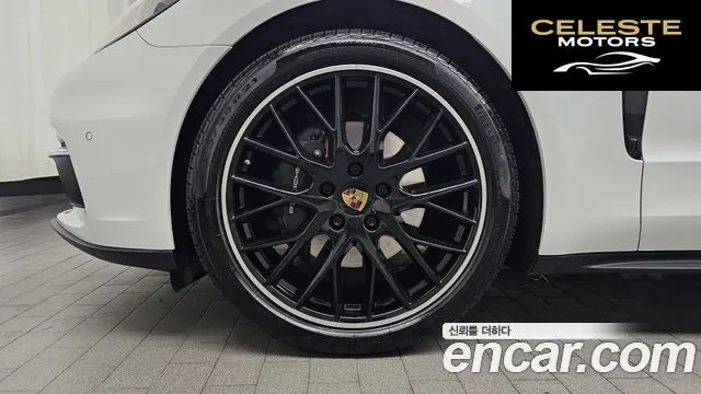 PORSCHE Panamera (971) 3.0 AWD 2020 — photo 5 sur 33