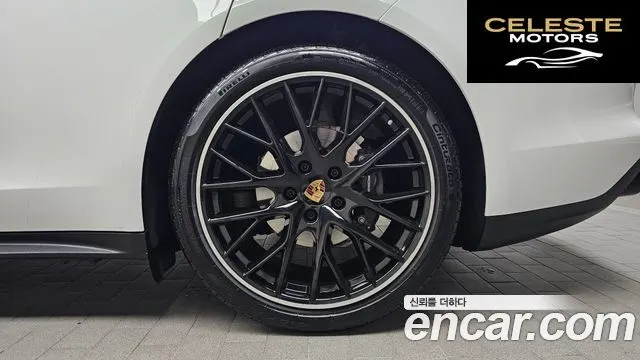 PORSCHE Panamera (971) 3.0 AWD 2020 — photo 7 sur 33