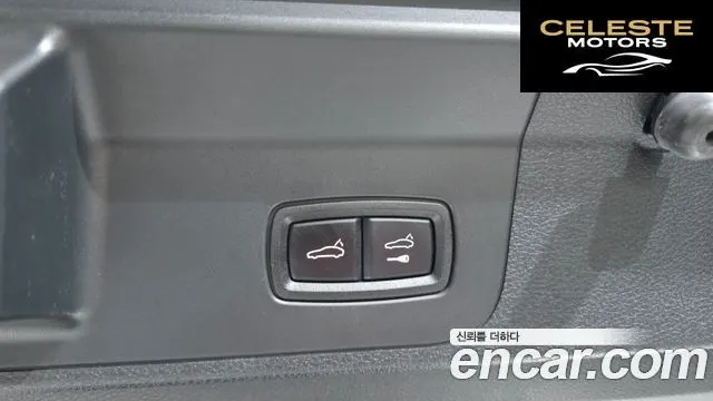 PORSCHE Panamera (971) 3.0 AWD 2018 — photo 34 sur 36