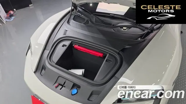 PORSCHE Taycan Turbo S 2025 — photo 6 sur 20