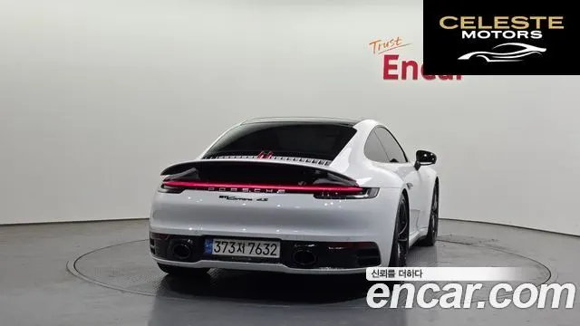 PORSCHE 911 (992) Carrera 4S 2020 — photo 4 sur 20