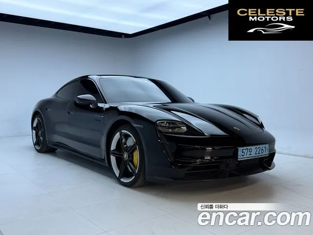 PORSCHE Taycan Turbo S 2021 — photo 2 sur 26