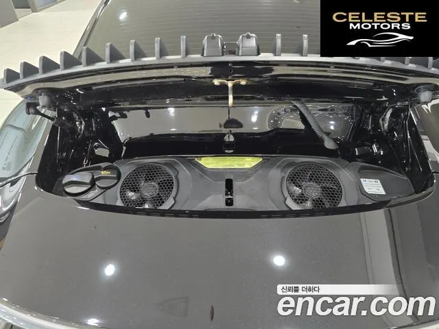 PORSCHE 911 (992) Carrera 4 GTS 2023 — photo 6 sur 26