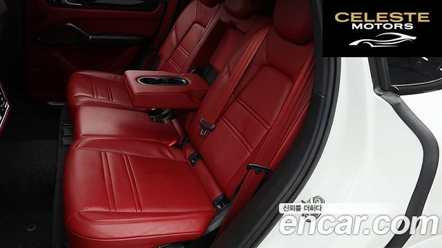 PORSCHE Cayenne (PO536) 3.0 2021 — photo 12 sur 26