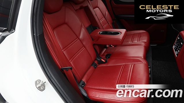 PORSCHE Cayenne (PO536) 3.0 2021 — photo 13 sur 26