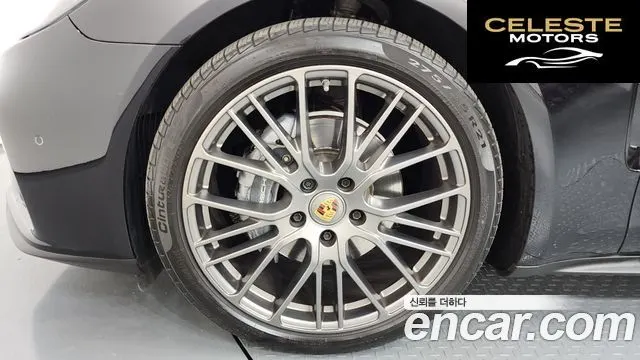 PORSCHE Panamera (971) 2.9 AWD Edition 2024 — photo 5 sur 42
