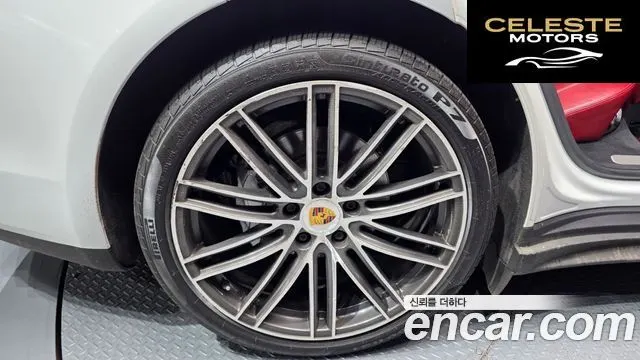 PORSCHE Panamera (971) 3.0 AWD 2018 — photo 4 sur 36