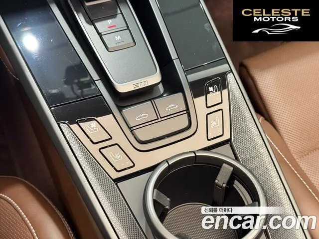 PORSCHE 911 (992) Targa 4S 2024 — photo 16 sur 26