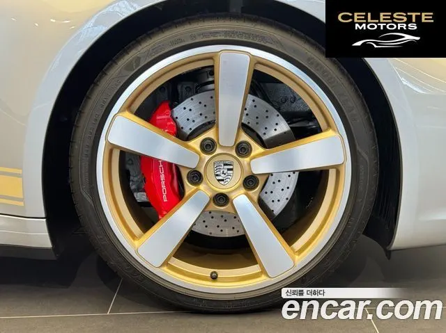 PORSCHE 911 (992) Targa 4S 2024 — photo 6 sur 26