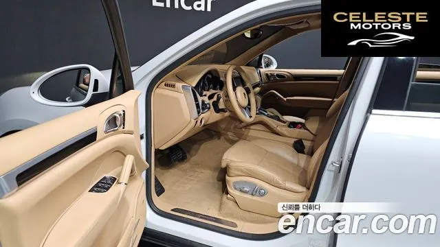 PORSCHE Cayenne 3.0 2016 — photo 10 sur 20