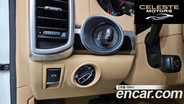 PORSCHE Cayenne 3.0 2016 — photo 14 sur 20